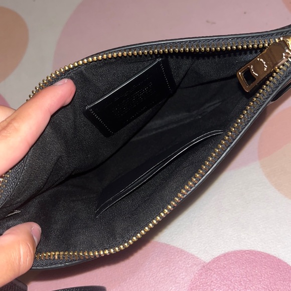 Coach Bag - Picture 5 of 6